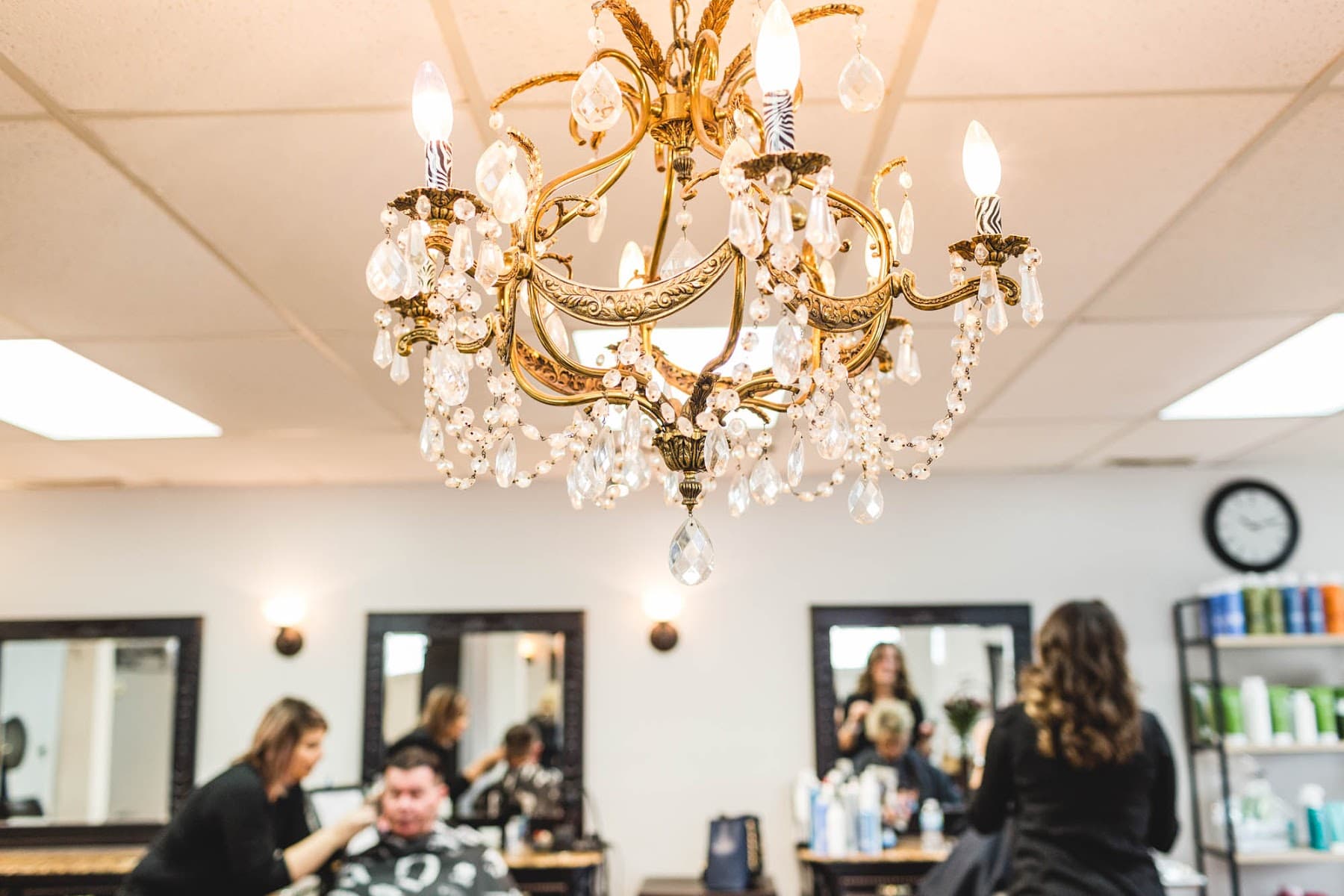 Chandelier in the Total Platinum Salon interior